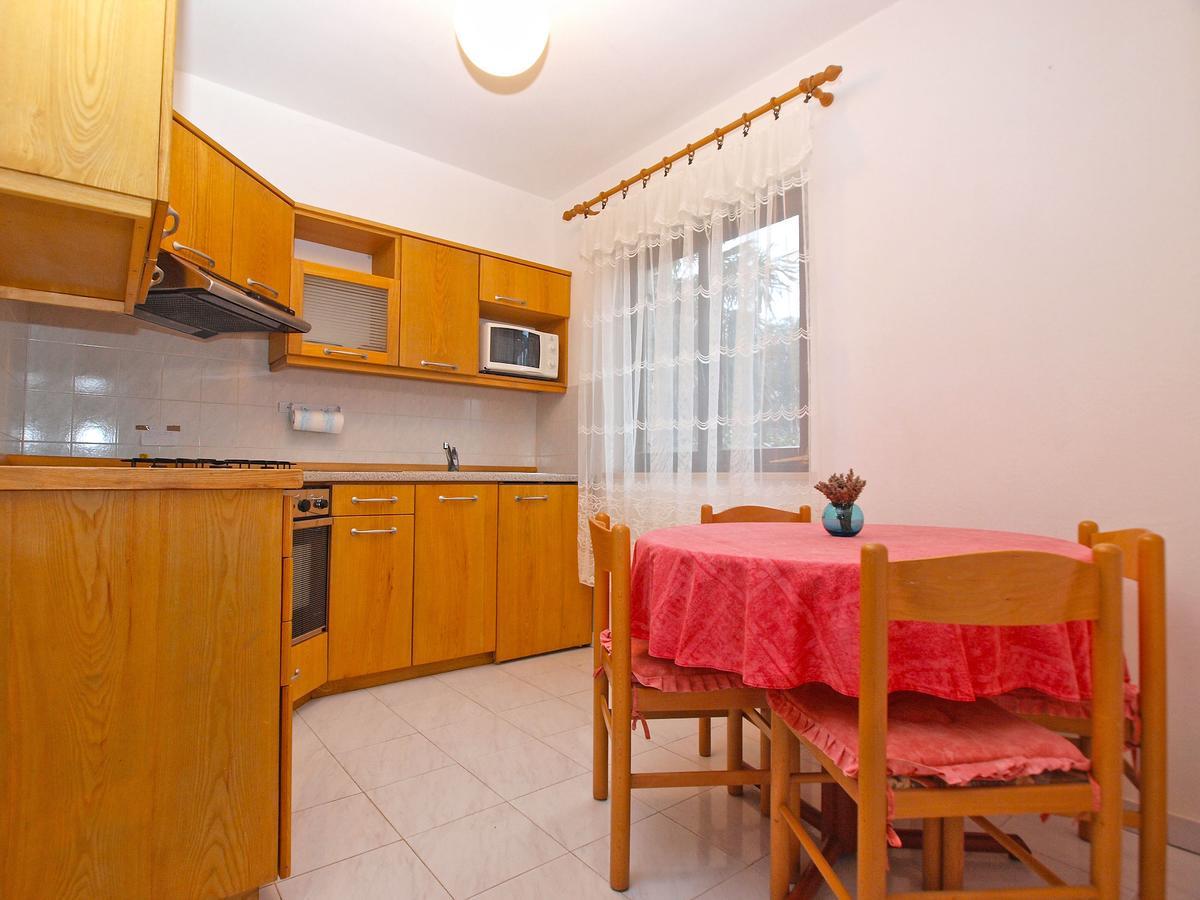 Apartments Dvorine 1210 Баньоле Екстер'єр фото