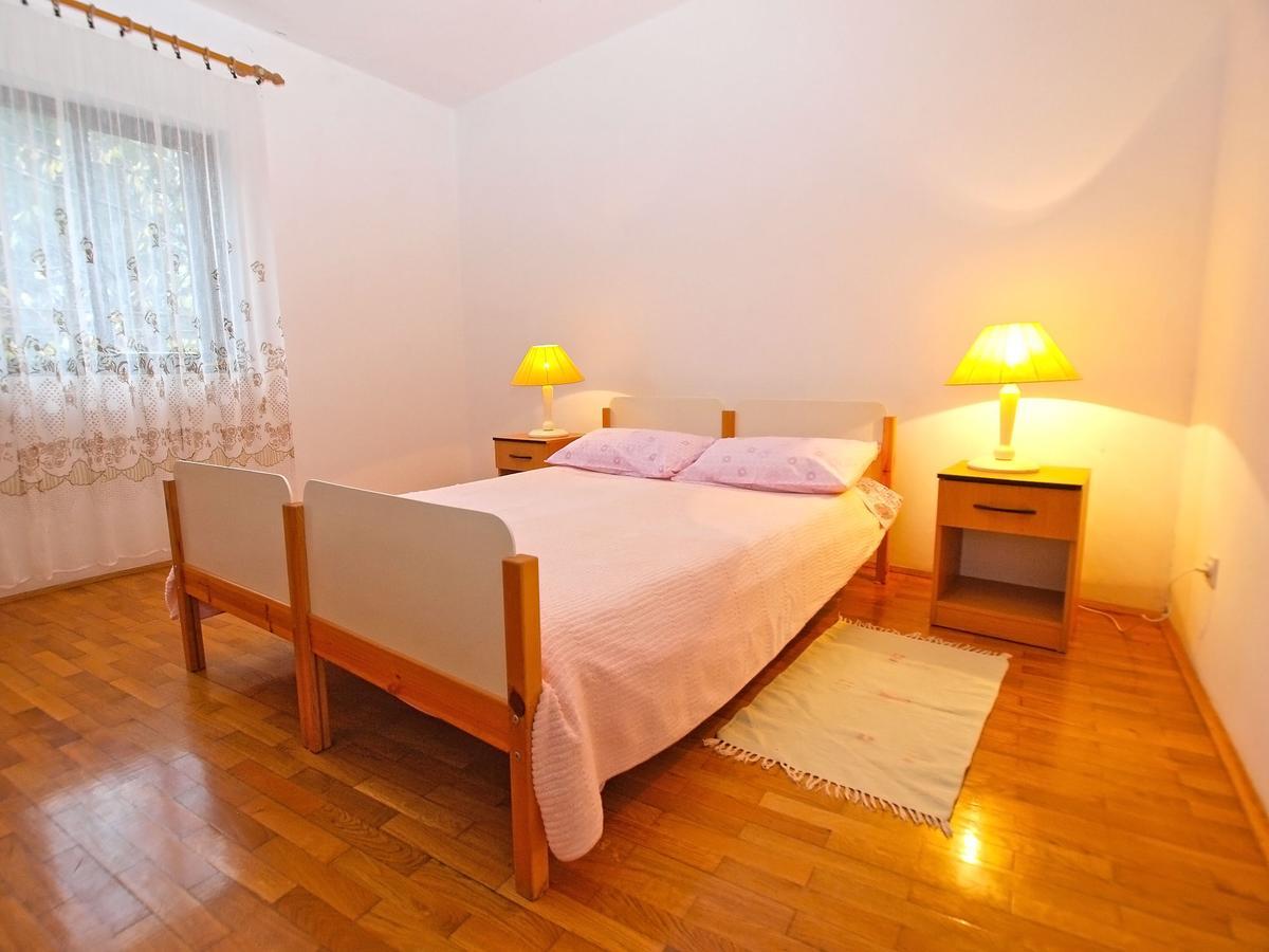 Apartments Dvorine 1210 Баньоле Екстер'єр фото
