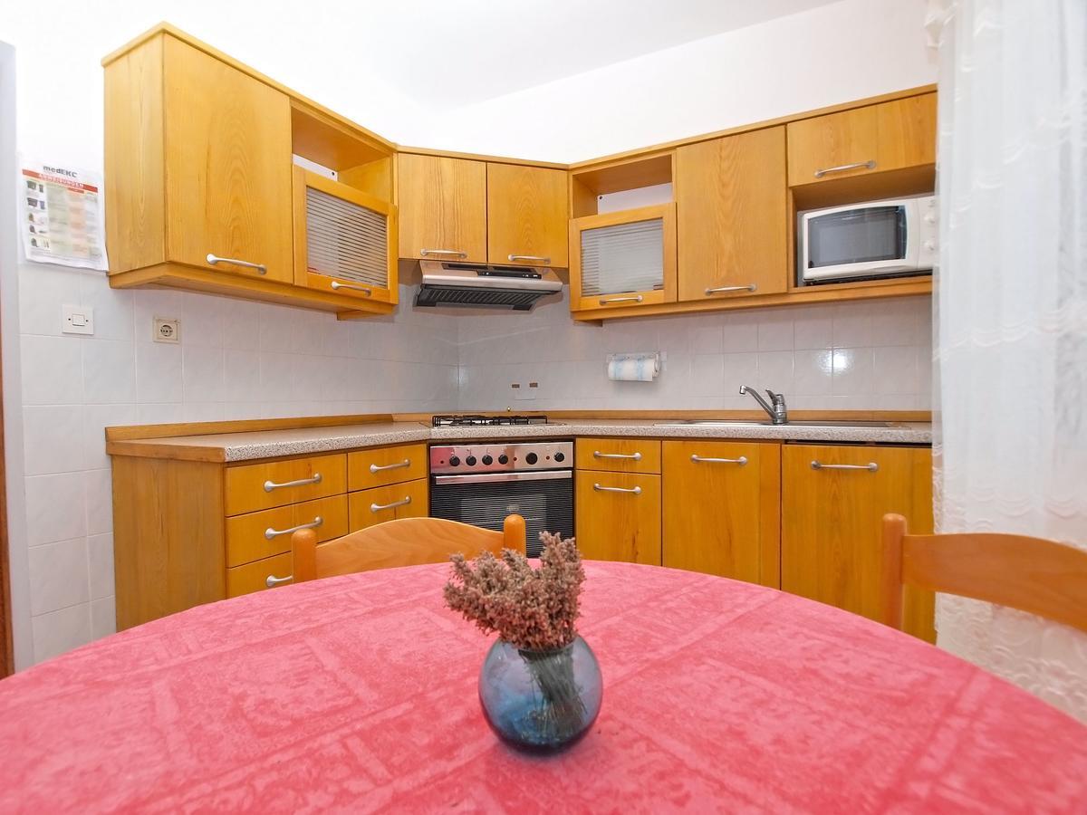 Apartments Dvorine 1210 Баньоле Екстер'єр фото