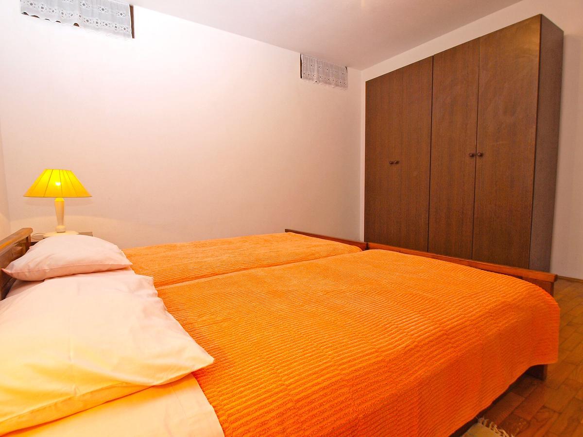 Apartments Dvorine 1210 Баньоле Екстер'єр фото